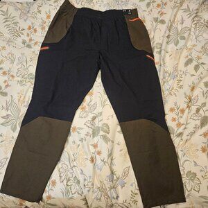 Under Armour Unstoppable Cargo Pants Joggers Men’s 2XL Green Black 1390256-308